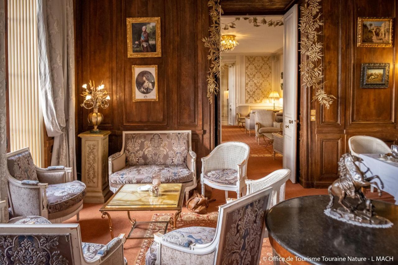 Chateau De Rochecotte Saint-Patrice Ngoại thất bức ảnh