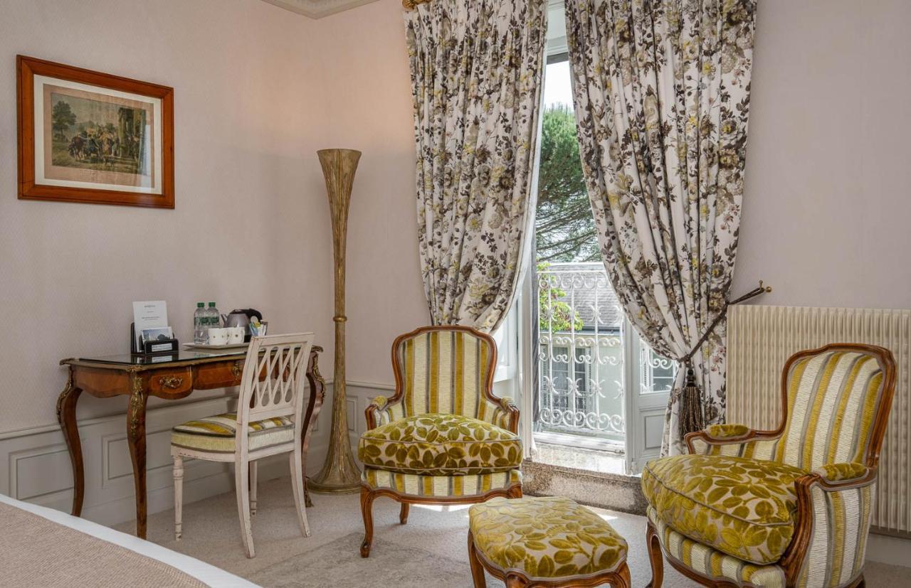 Chateau De Rochecotte Saint-Patrice Ngoại thất bức ảnh